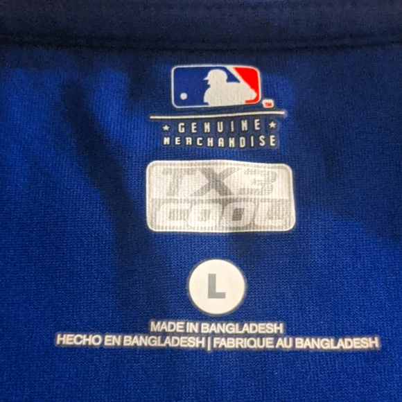 Chicago Cubs Athletic Tee - Picture 3 of 3